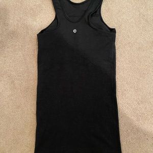 Long Lululemon Tank with built in shelf bra